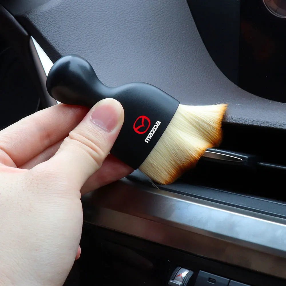 Car Interior Cleaning Brush Center Console Grille Cleaner Tool Air Outlet Dust Brush For Mazda MS 3 CX-8 Axela Atenza Demio CX-5