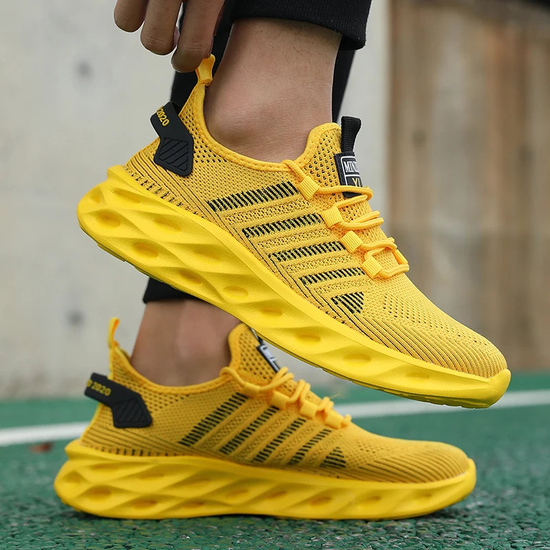 Breathable Men's Running Shoes Lightweight Men's Sports Shoes Non-slip Casual Sneakers Lace-up Comfortable Lining Walking Shoes
