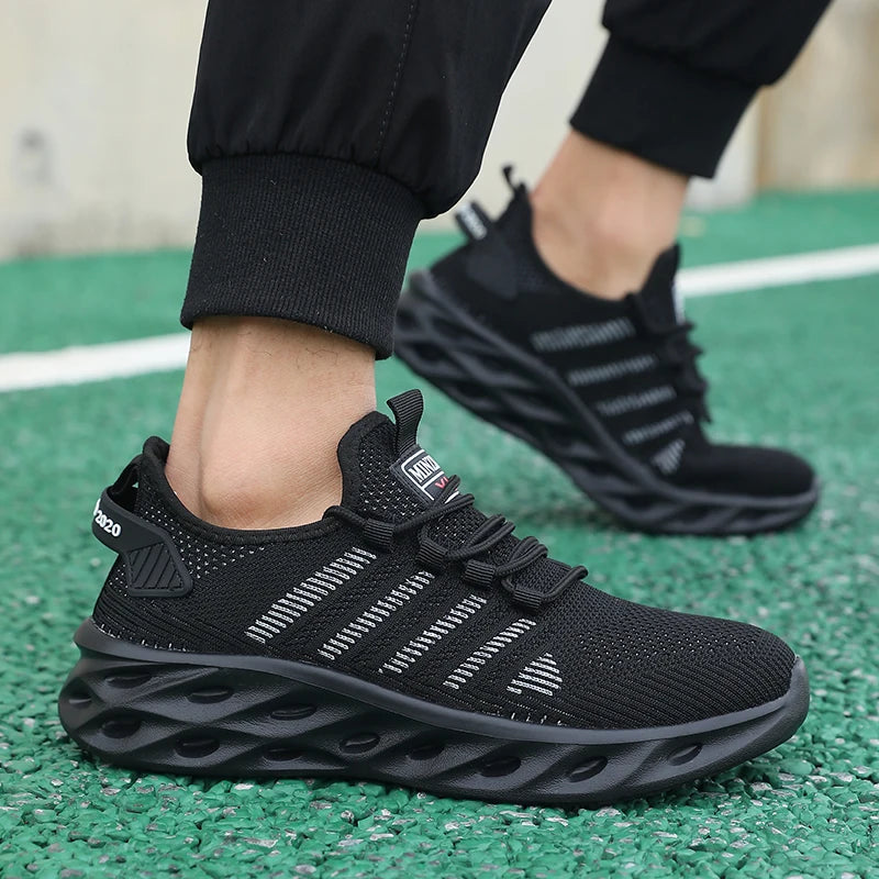 Breathable Men's Running Shoes Lightweight Men's Sports Shoes Non-slip Casual Sneakers Lace-up Comfortable Lining Walking Shoes